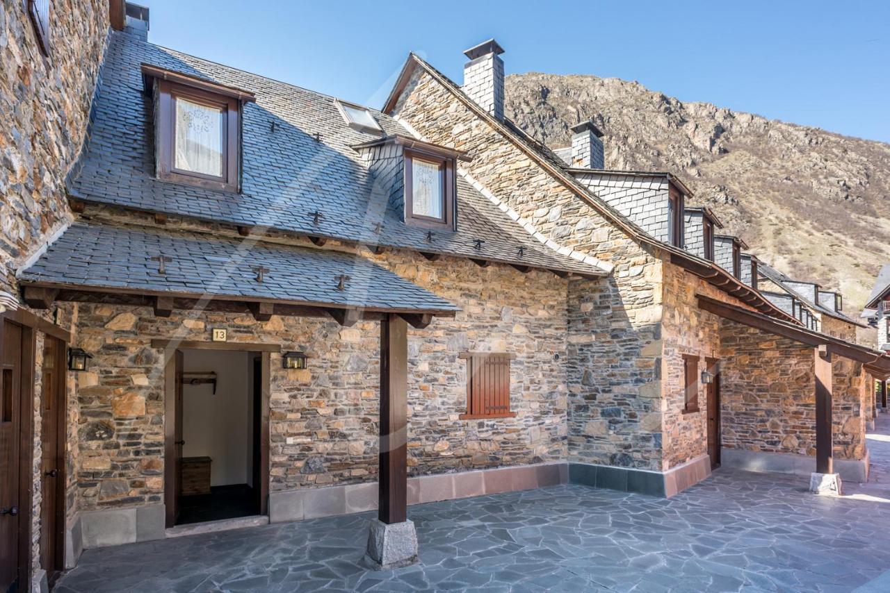 Casa Uvago By Seamount Rentals Salardú Exterior foto